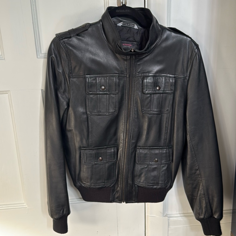 Laltramoda soft black leather bomber jacket